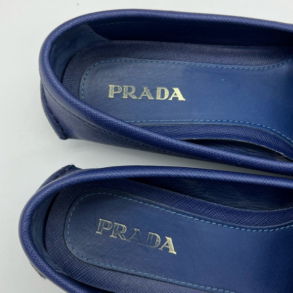 Authentic Prada blue Saffiano leather loafers - Picture 8 of 11